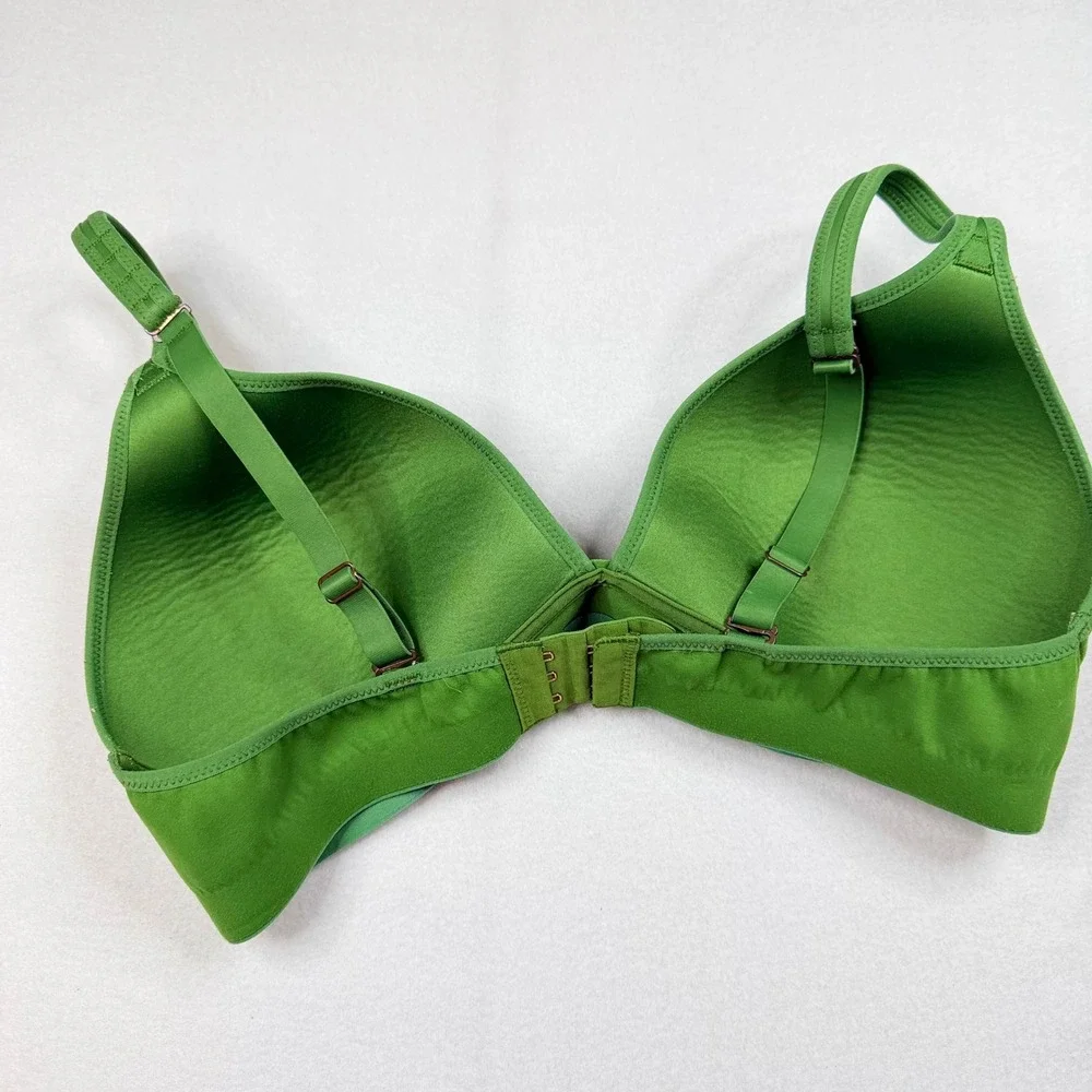 Aerie Real Me Wireless Bra 38C Green Adjustable Straps Hook Eye Closure 0265